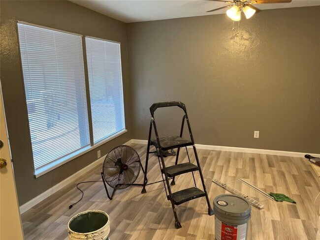 Foto del edificio - 2223 W 34th St