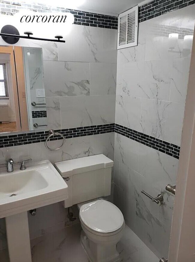 Foto del edificio - 345 E 56th St