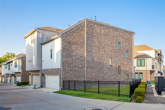 Building Photo - 8116 Ardmore Ct