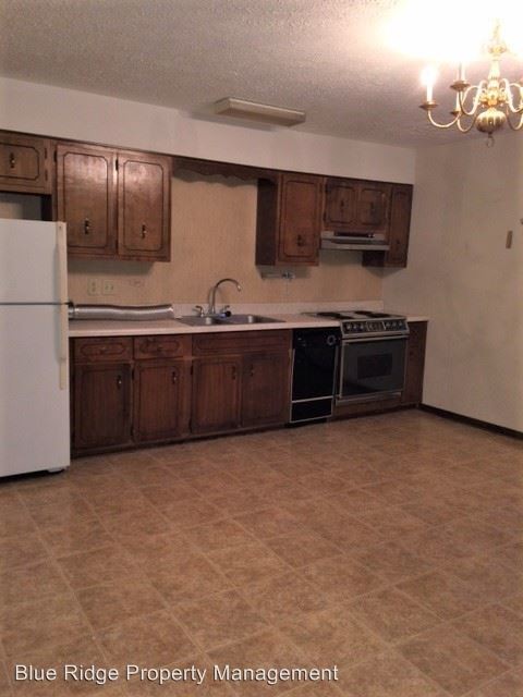 Foto del edificio - 1415 Cora Ln