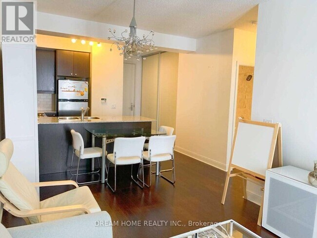 Building Photo - 38 The Esplanade