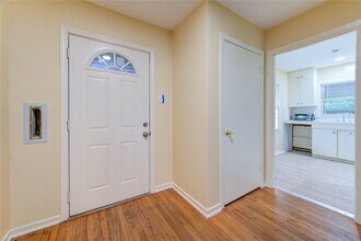 Building Photo - 4046 Woodfin St