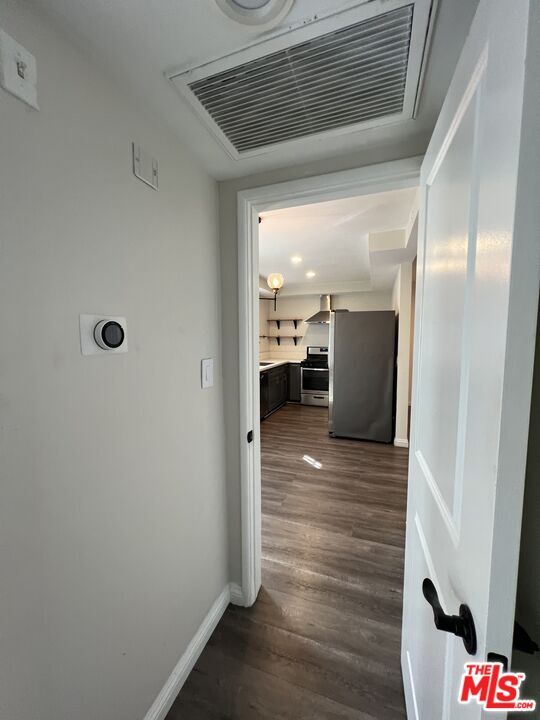 919 E La Palma Dr Unit 5, Inglewood, CA 90301 Condo for Rent in