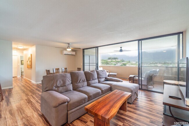 Foto del edificio - KANEOHE BAY PARTIALLY FURNISHED 3BR 2BA w/...