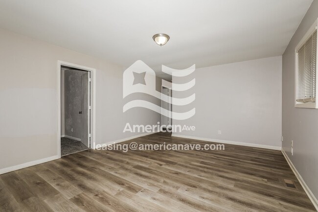 Building Photo - 4053 Arquette Dr