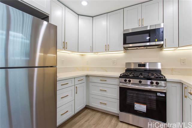 Building Photo - 1861 Kapiolani Blvd