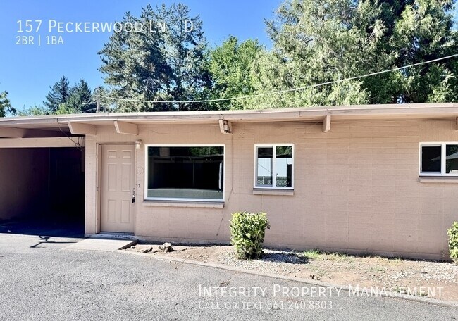 Building Photo - 157 Peckerwood Ln