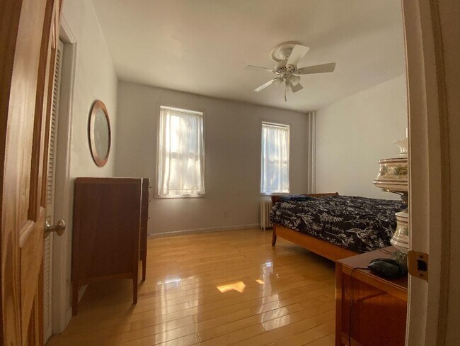 Foto del edificio - 325 79th St