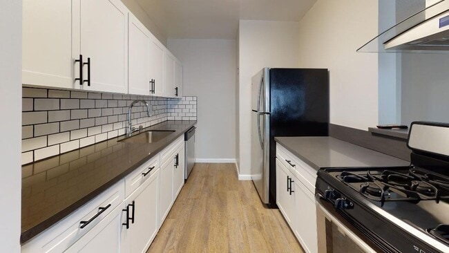 Interior Photo - The DLP Hollywood