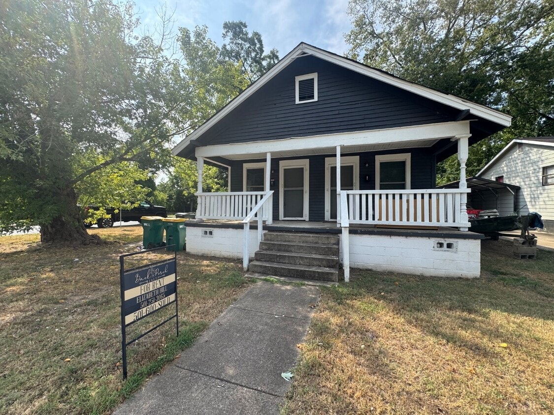 Primary Photo - 1001 W 33rd St