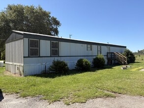 Building Photo - 1441 Knowlton Rd