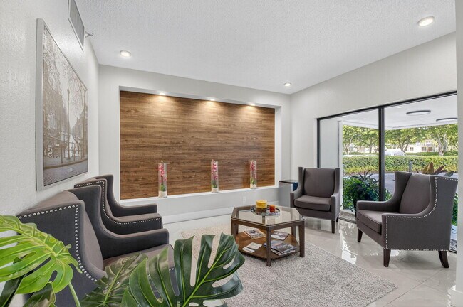 Foto del edificio - 6815 Willow Wood Dr
