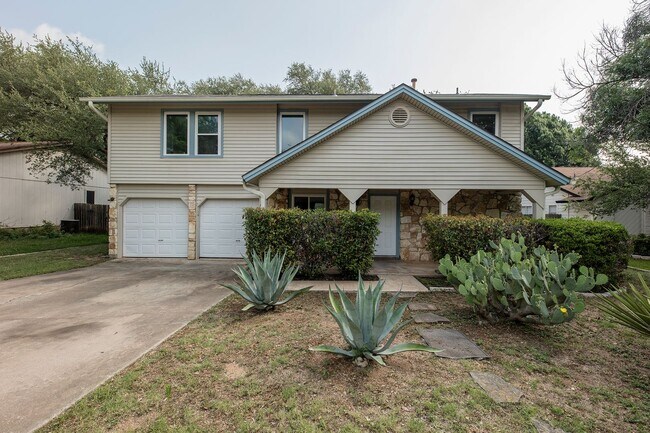 Building Photo - Welcome Home!