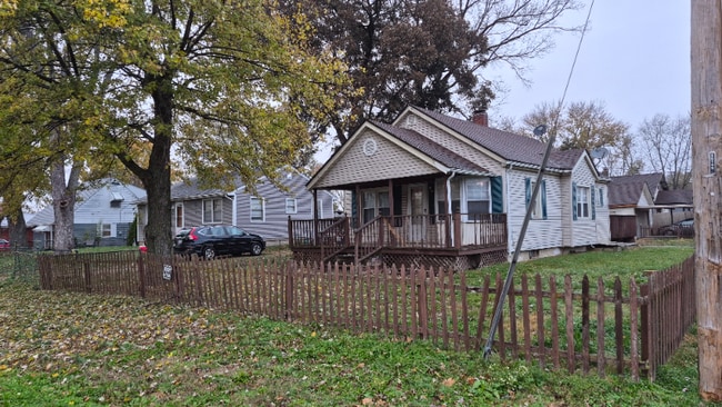 Foto del edificio - 202 Prince Albert Blvd