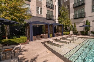 101 Cross Street Photo