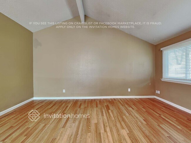 Foto del edificio - 2415 Pilgrims Bend Dr