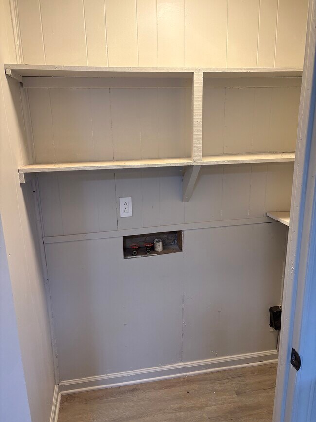 Foto del edificio - 37 Cedarvilla Dr