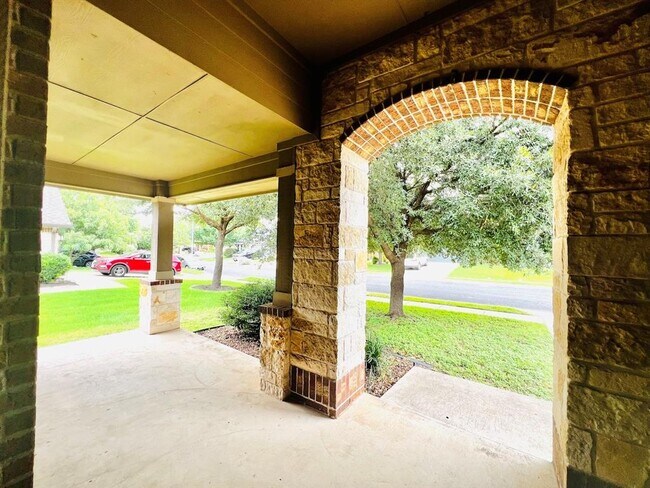Foto del edificio - 2708 Cottonwood Shores Dr