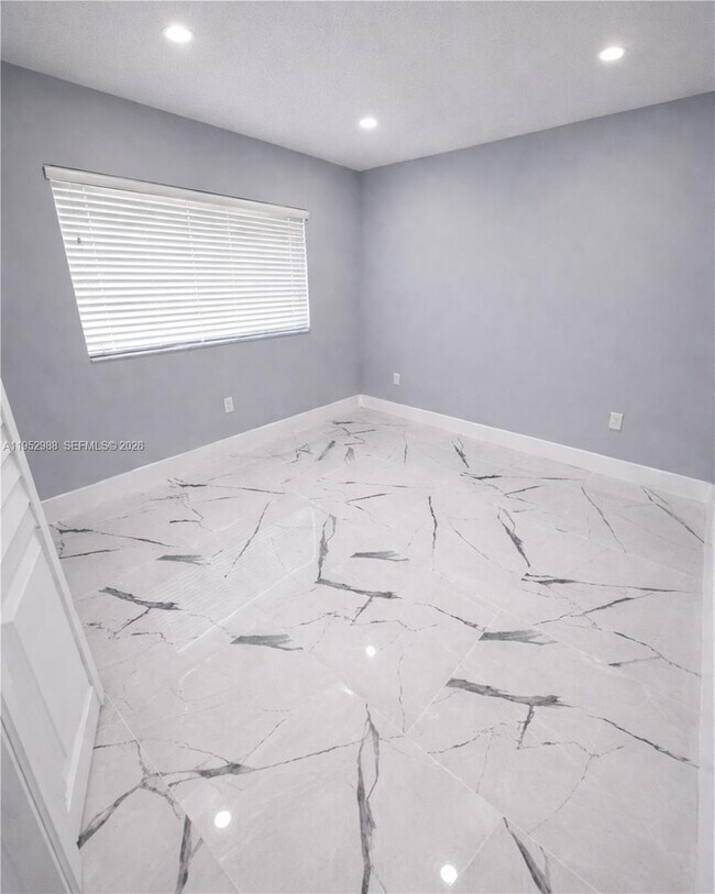 Foto del edificio - 7925 W 29th Way