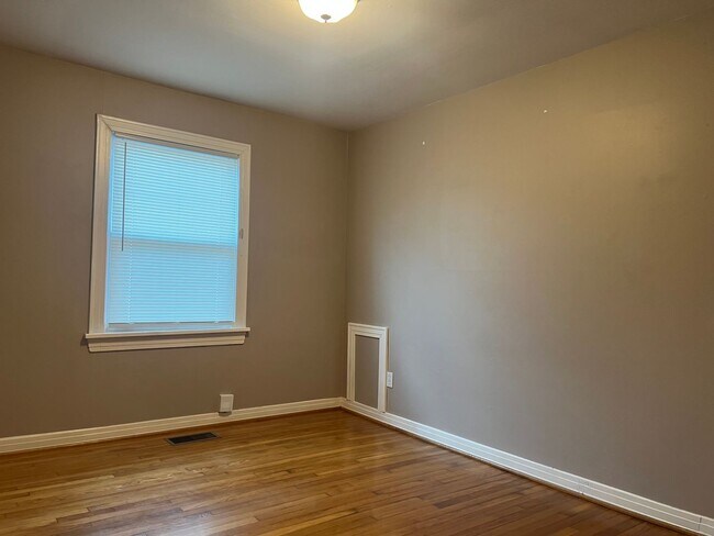 Building Photo - 2217 Blackwood Rd, Little Rock AR 72207 - ...