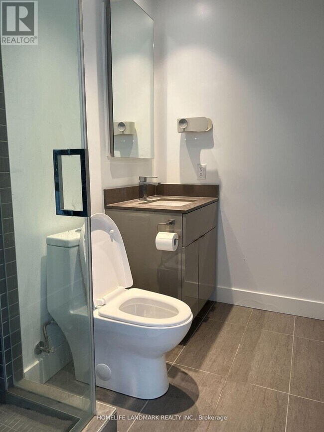 Photo du bâtiment - 7 Grenville St