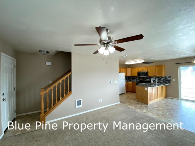 Building Photo - 779 Meppen Dr