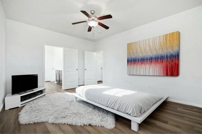 Building Photo - 5307 Little Jasmine Way