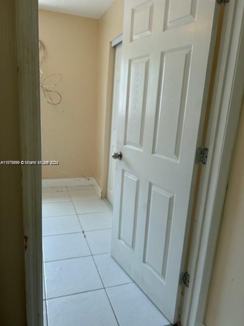 Building Photo - 2680 NW 42nd Ave