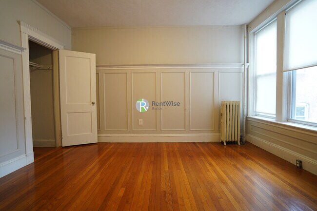 Foto del edificio - 1116 Commonwealth Ave