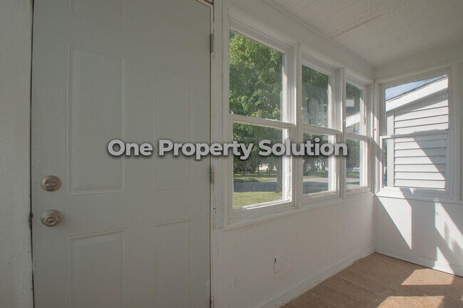 Foto del edificio - 527 Niesen St