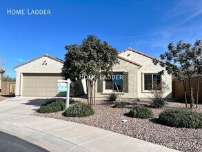 Building Photo - 5736 W Heritage Ct