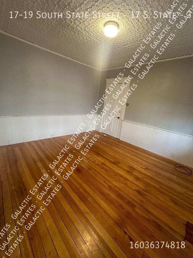 Building Photo - 1 bed 1 bath heat, hot water included