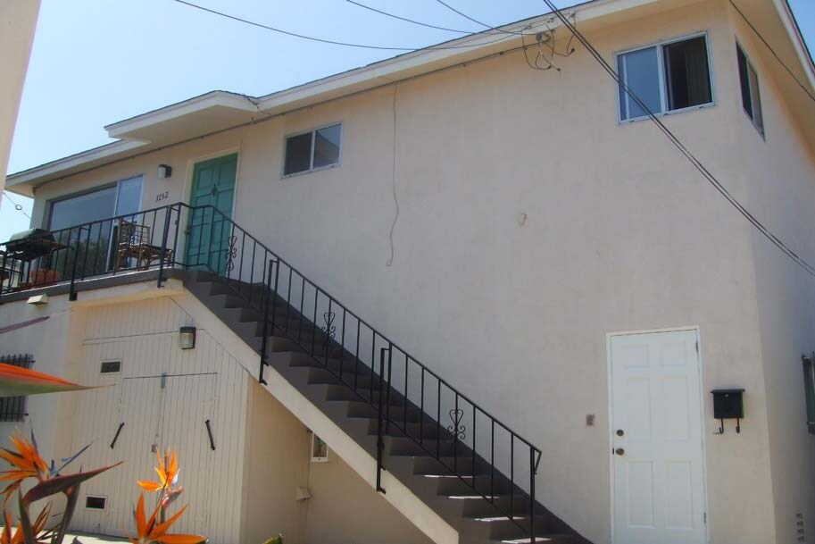 Primary Photo - Yosemite Apartments