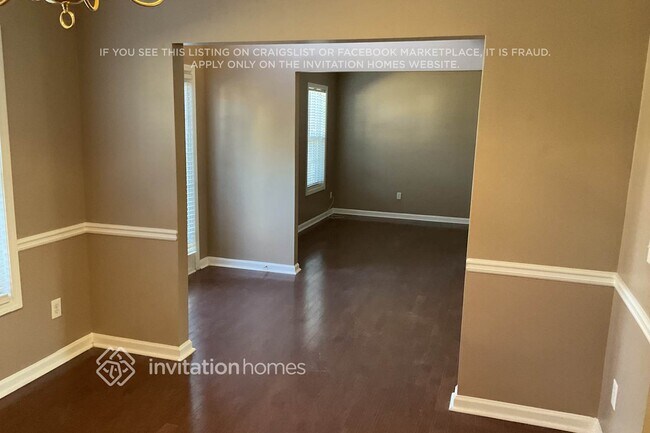 Building Photo - 4028 St George Walk SW