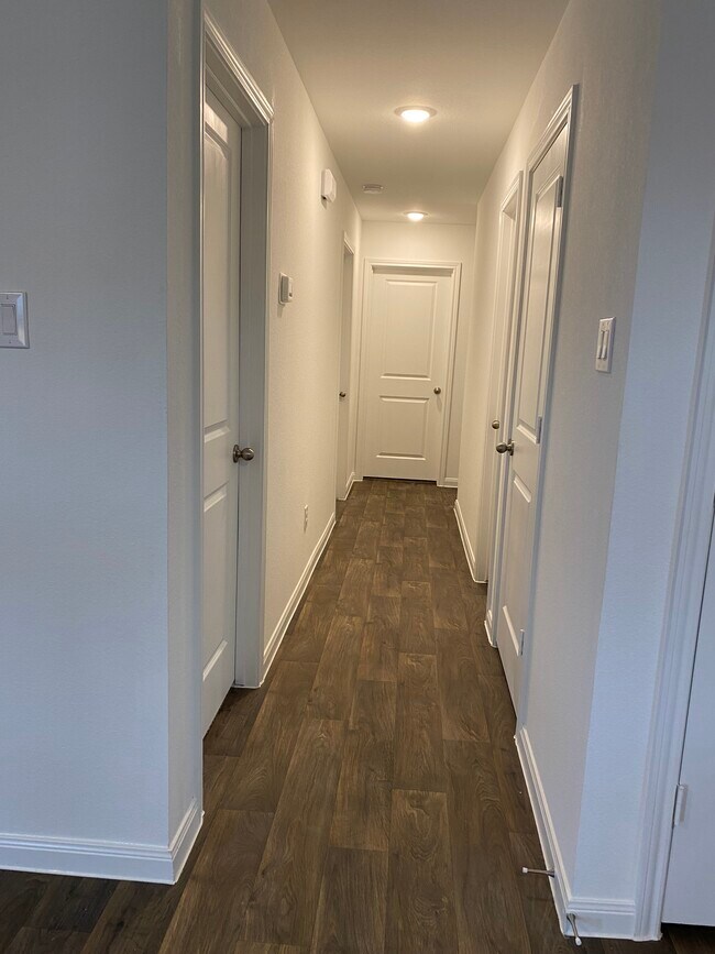 Foto del edificio - 9710 Ruby Stone Wy