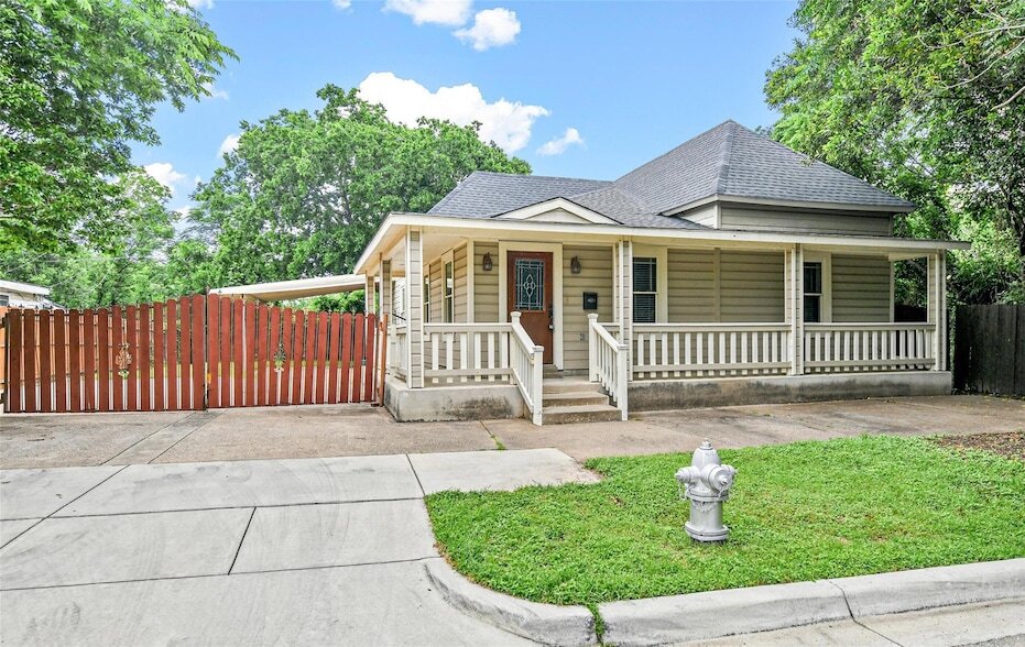 2100 Harrison Ave, Fort Worth, TX 76110 House Rental in Fort Worth