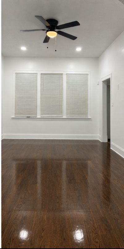 Foto del edificio - 5543 S Shields Ave