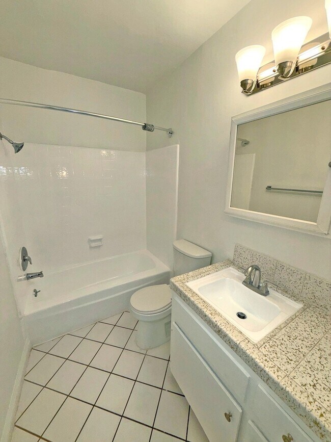 Foto del edificio - 3365 Keystone Av