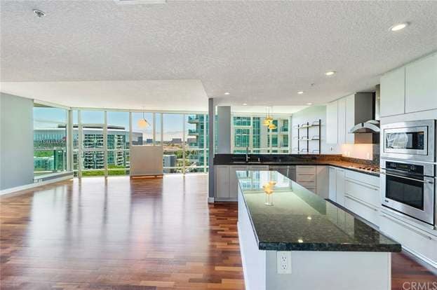 Building Photo - 3141 Michelson Dr