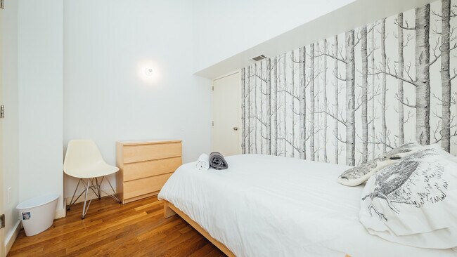 Foto del edificio - 130 Scholes St