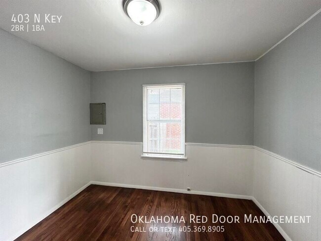 Building Photo - 403 N Key-