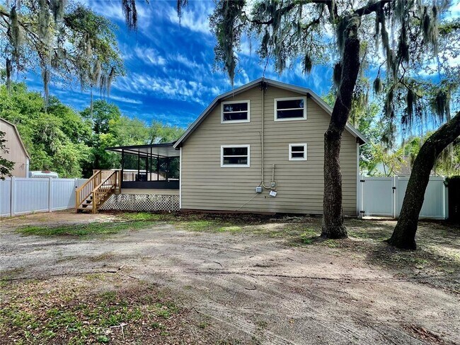 Foto del edificio - 4123 Amber Rd