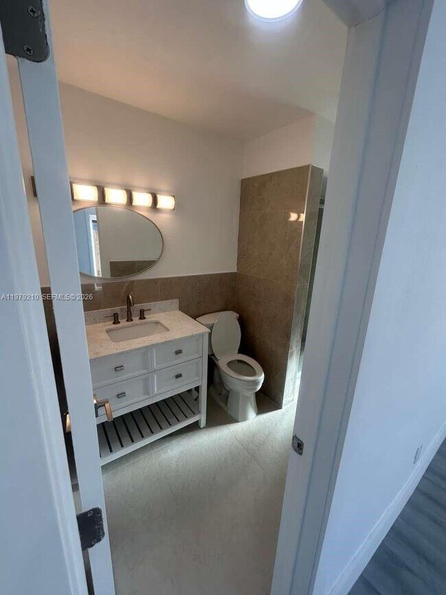 Foto del edificio - 2321 NW 85th Ave