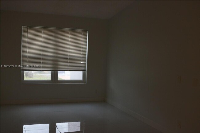 Foto del edificio - 3067 Lillian Ln