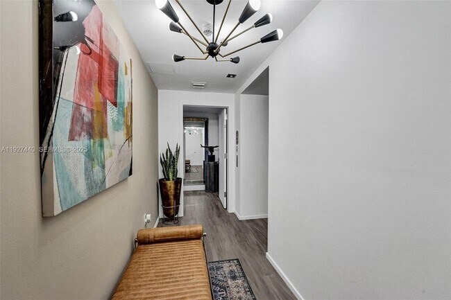 Foto del edificio - 801 S Miami Ave