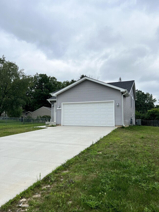 Foto del edificio - 23920 126th Pl