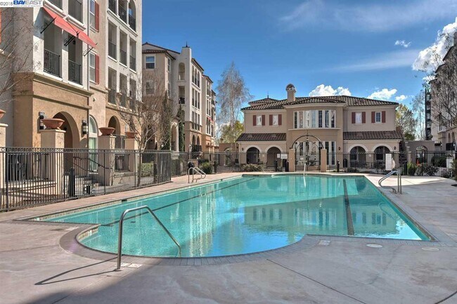 Foto del edificio - 3275 Dublin Blvd