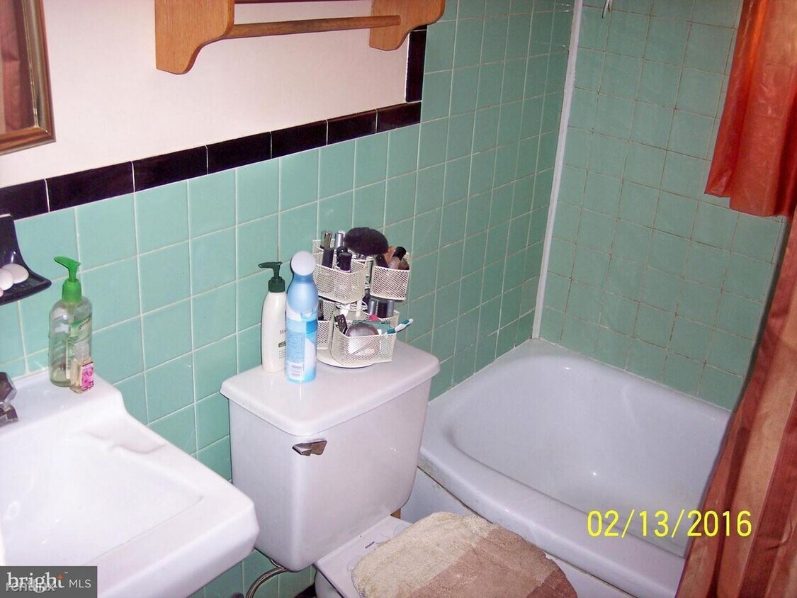 Foto del edificio - 3 br, 2 bath House - 4001 24th Place