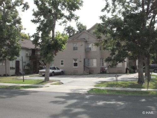 Primary Photo - 5101 Bell St
