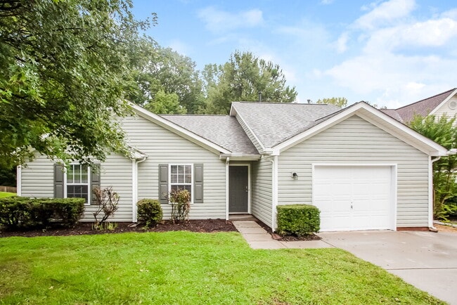 Building Photo - 7039 Lowen Rd